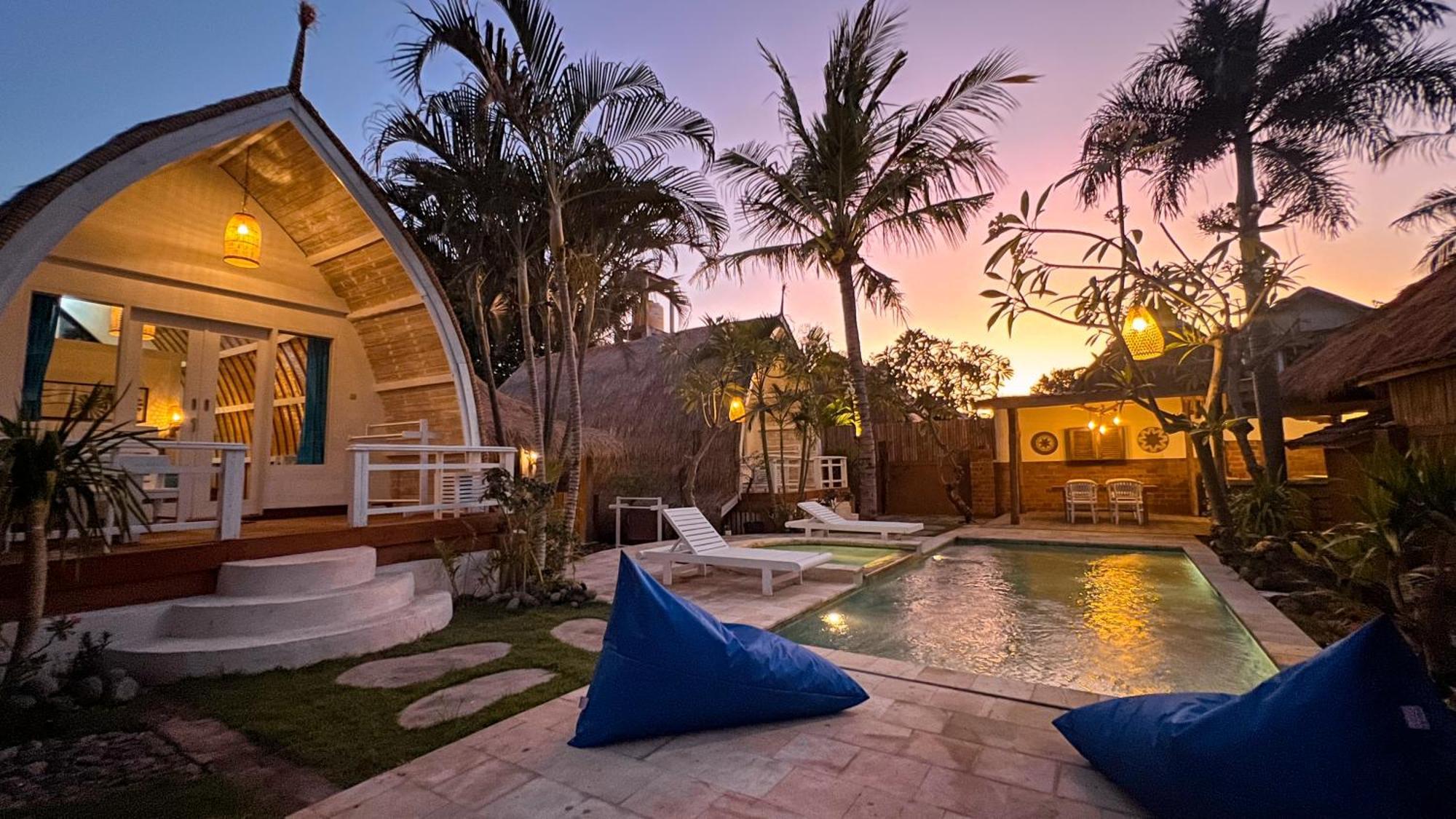 Coconut Dream Villas ギリ・トラワンガン エクステリア 写真