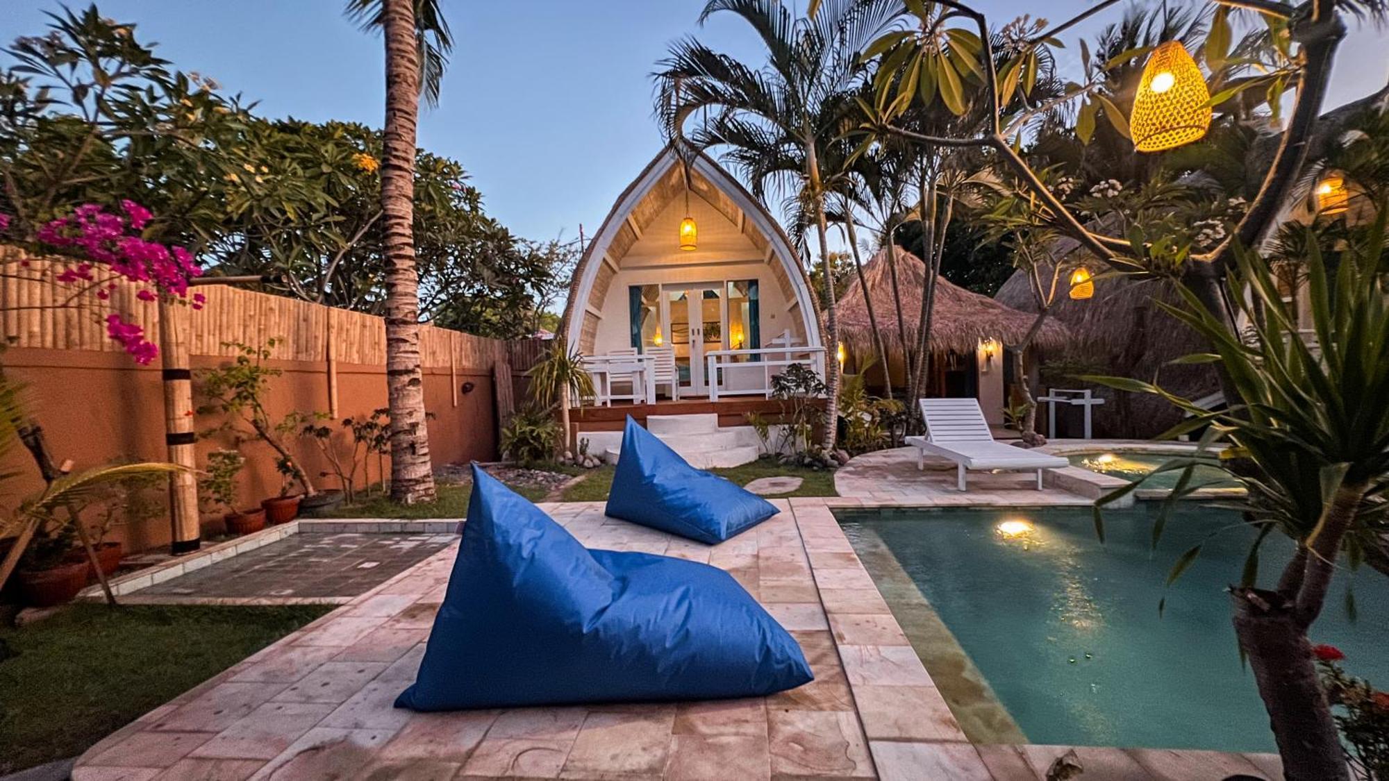 Coconut Dream Villas ギリ・トラワンガン エクステリア 写真