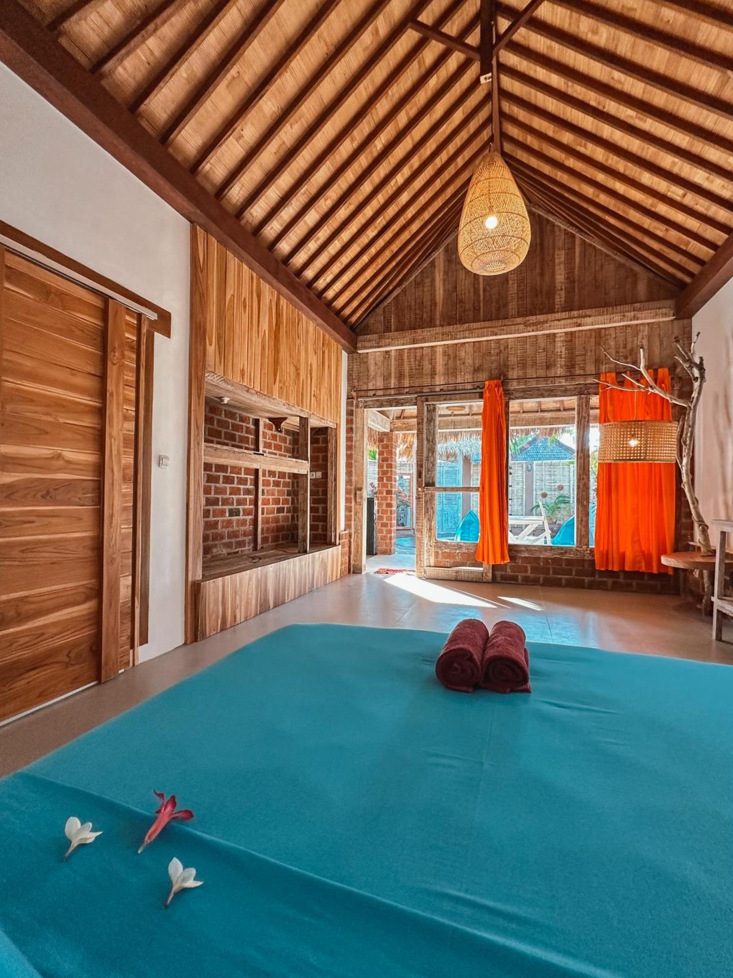 Coconut Dream Villas ギリ・トラワンガン エクステリア 写真