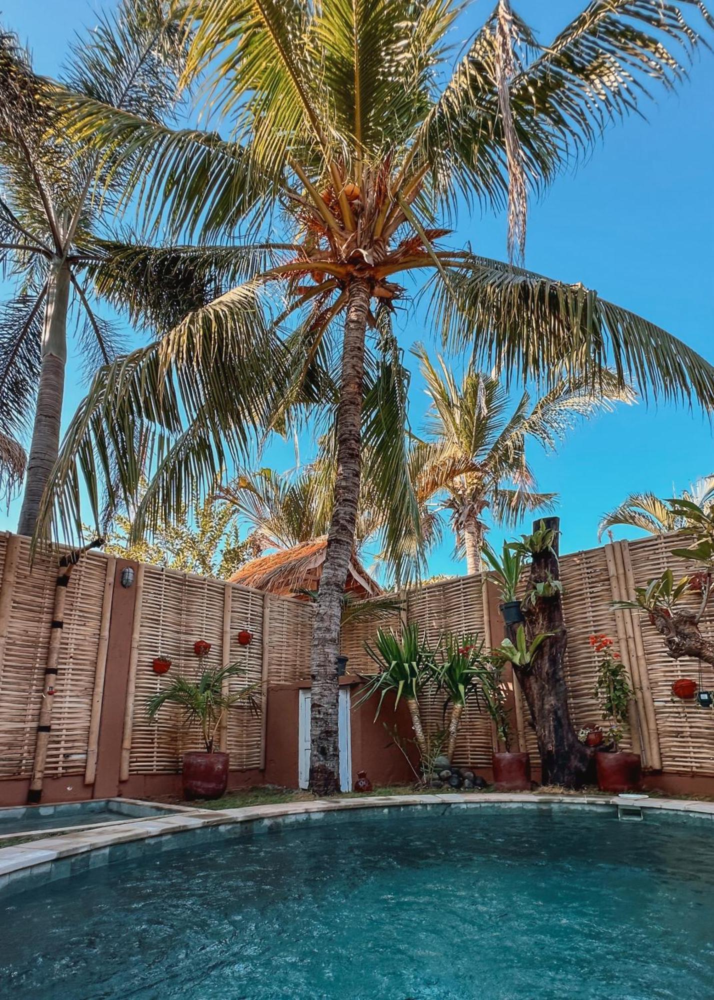Coconut Dream Villas ギリ・トラワンガン エクステリア 写真